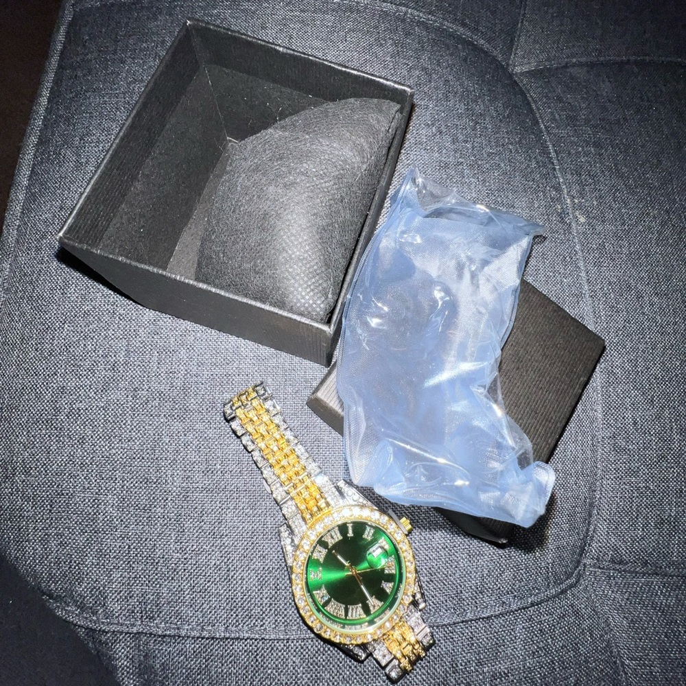 ICY Clear Stone Watch